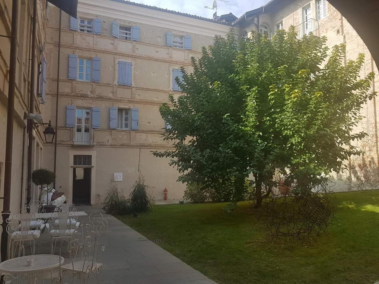 Antico Borgo Hotel Cuneo Kültér fotó